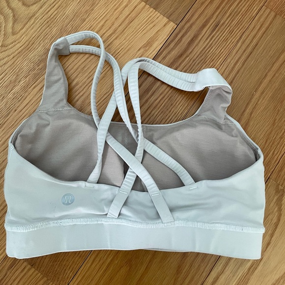 Lululemon sports bra - Picture 3 of 3